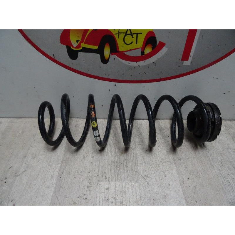 Ressort de suspension arriere droit SEAT IBIZA IV d’occasion