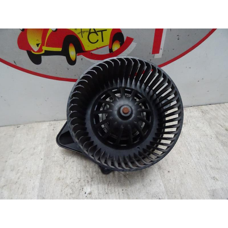 Ventilateur chauffage RENAULT TRAFIC II PHASE 2 COMBI d’occasion