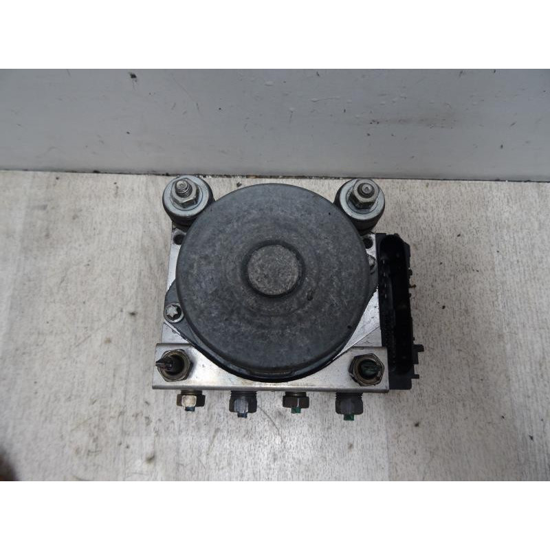 Bloc ABS (freins anti-blocage) RENAULT CLIO III PHASE 1 d’occasion