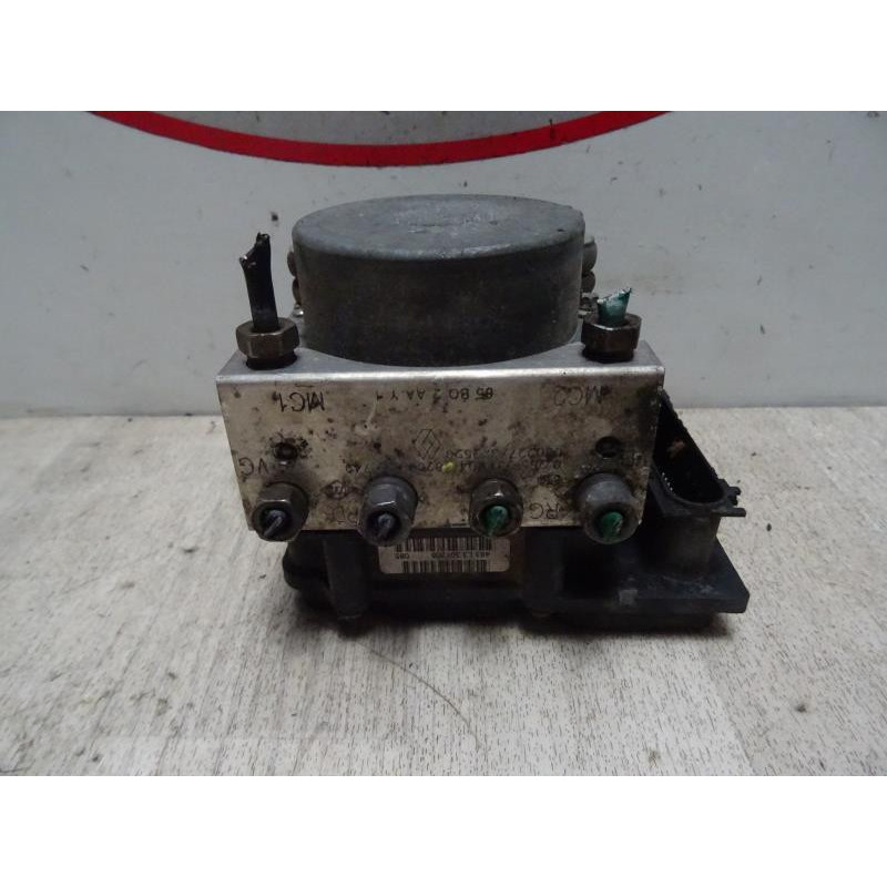 Bloc ABS (freins anti-blocage) RENAULT CLIO III PHASE 1 d’occasion