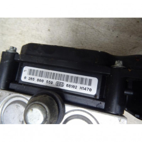 Bloc ABS (freins anti-blocage) RENAULT CLIO III PHASE 1 d’occasion