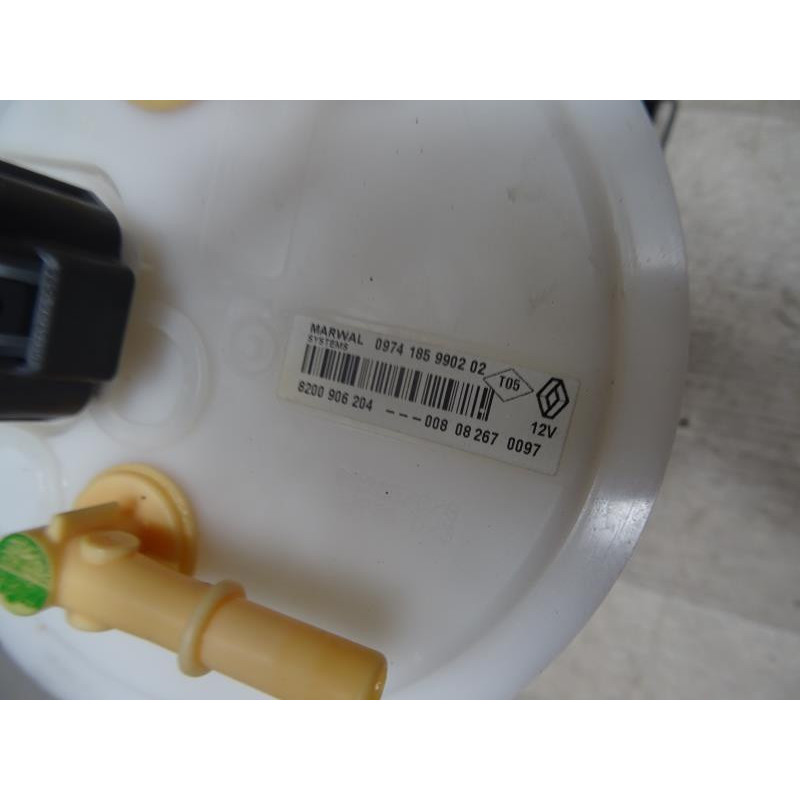 Pompe immergee RENAULT CLIO III ESTATE PHASE 1 d’occasion