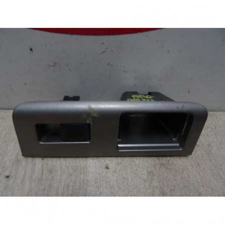 Porte gobelet NISSAN NAVARA DOUBLE CABINE d’occasion