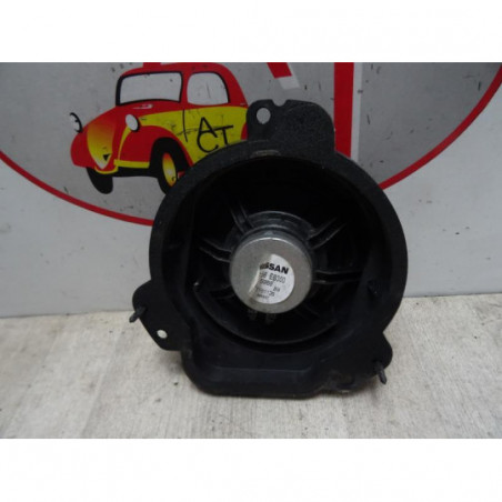 Haut parleur NISSAN NAVARA DOUBLE CABINE d’occasion
