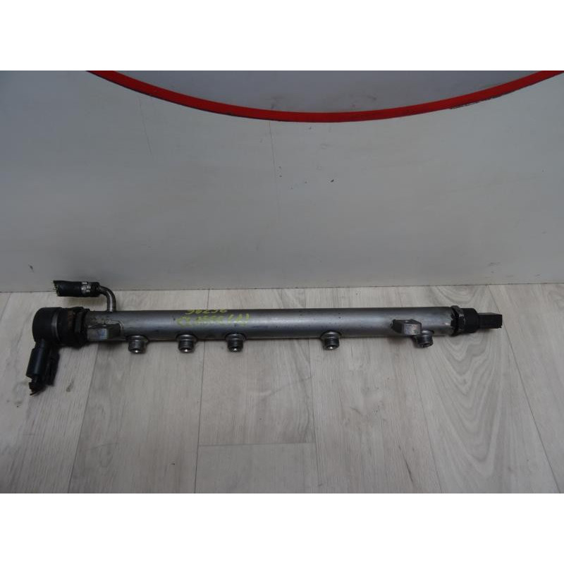 Rampe injection MERCEDES CLASSE A (169) d’occasion
