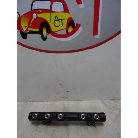 Rampe injection PEUGEOT  d’occasion
