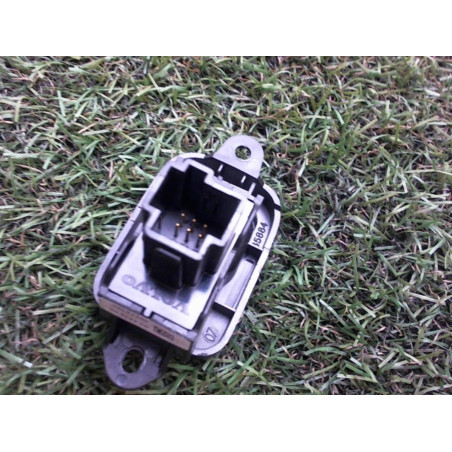Interrupteur de leve vitre arriere droit VOLVO V50 d’occasion
