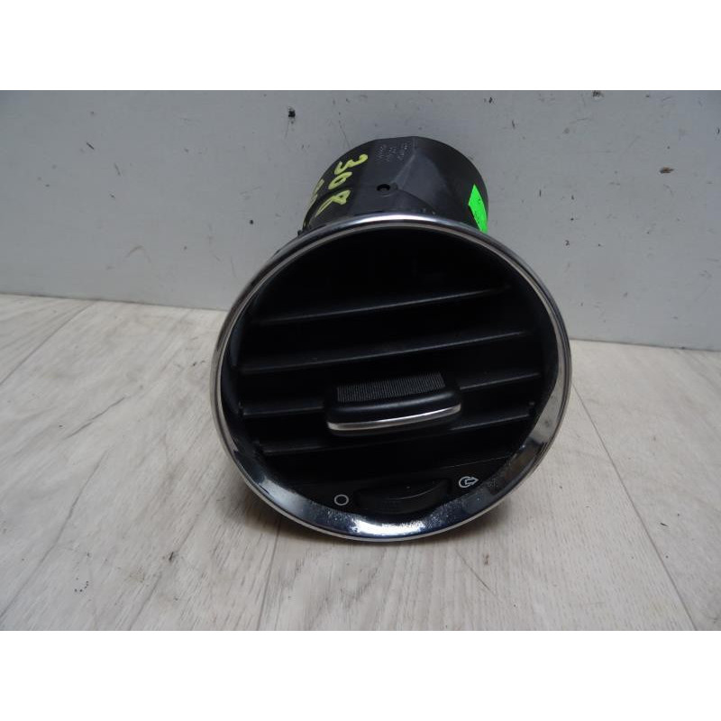 Aerateur tableau de bord PEUGEOT 308 SW PHASE 1 d’occasion