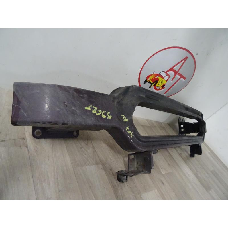 Renfort pare choc avant (traverse) PEUGEOT 407 PHASE 1 d’occasion
