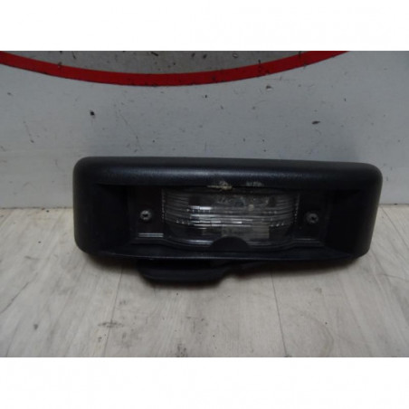 Eclairage de plaque RENAULT TRAFIC II PHASE 2 COMBI d’occasion