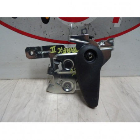 Poignee interieur porte laterale droite RENAULT TRAFIC II PHASE 2 COMBI d’occasion
