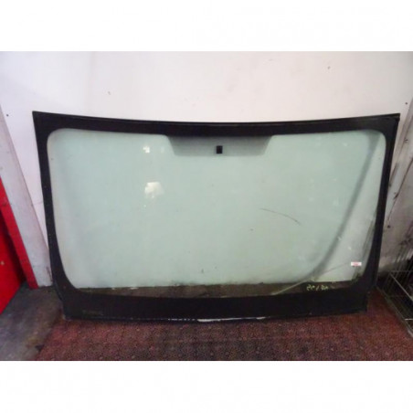 Pare brise RENAULT TRAFIC II PHASE 2 COMBI d’occasion