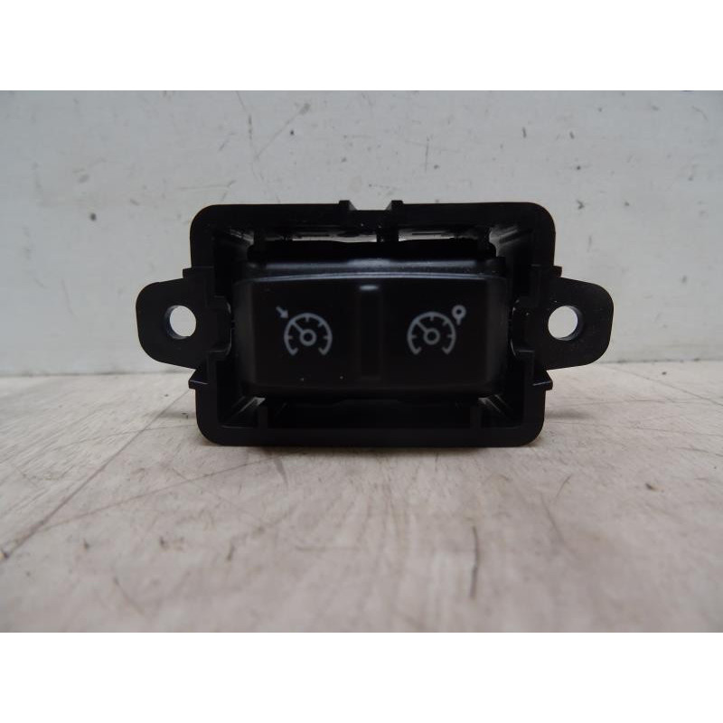 Commande regulateur vitesse RENAULT MEGANE 4 PHASE 1 d’occasion