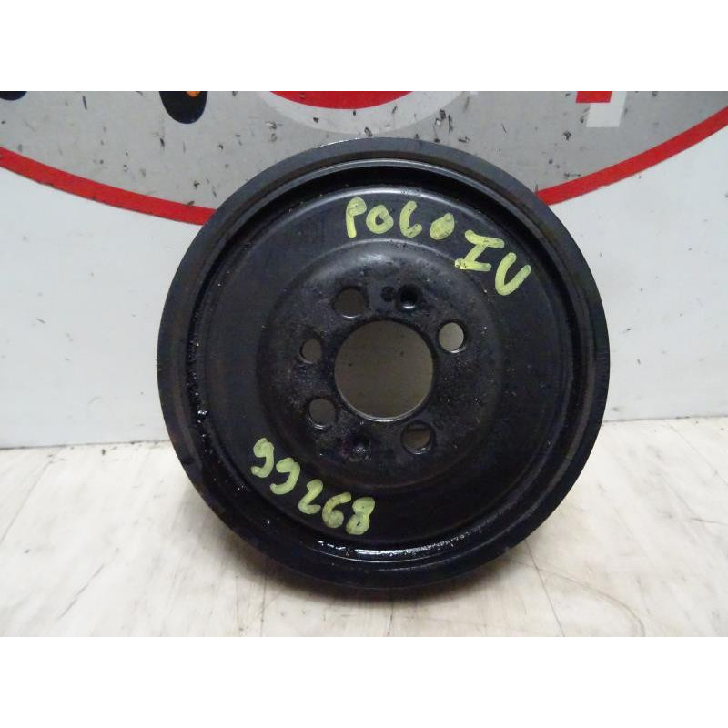 Poulie damper VOLKSWAGEN POLO 4 PHASE 2 d’occasion