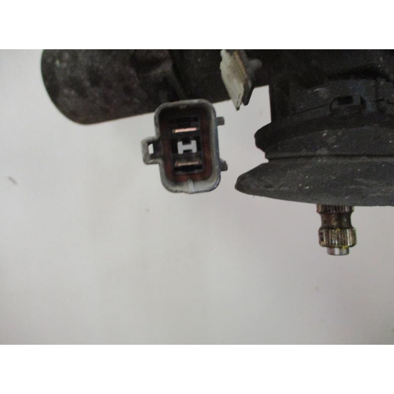 Cremaillere assistee SUZUKI SWIFT III d’occasion