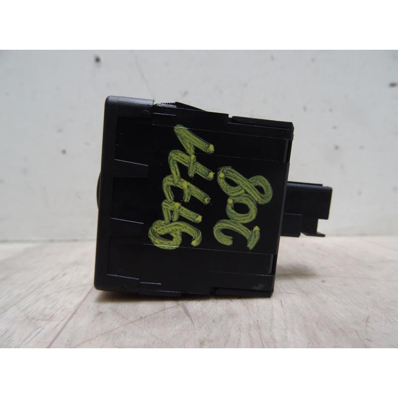 Commande de reglage hauteur de phare PEUGEOT 208 1 PHASE 2 d’occasion