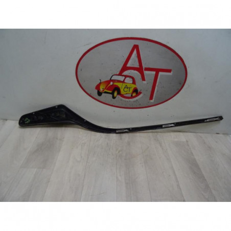 Baguette d'aile arrière gauche PEUGEOT 208 1 PHASE 2 d’occasion