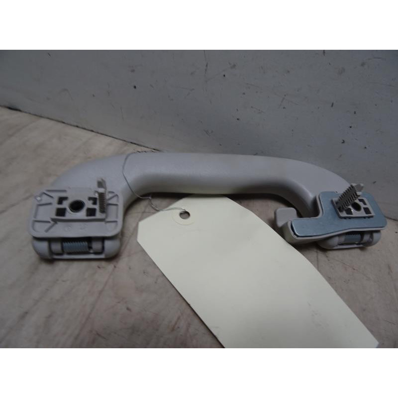 Poignee de maintien arriere gauche CITROEN C3 AIRCROSS d’occasion