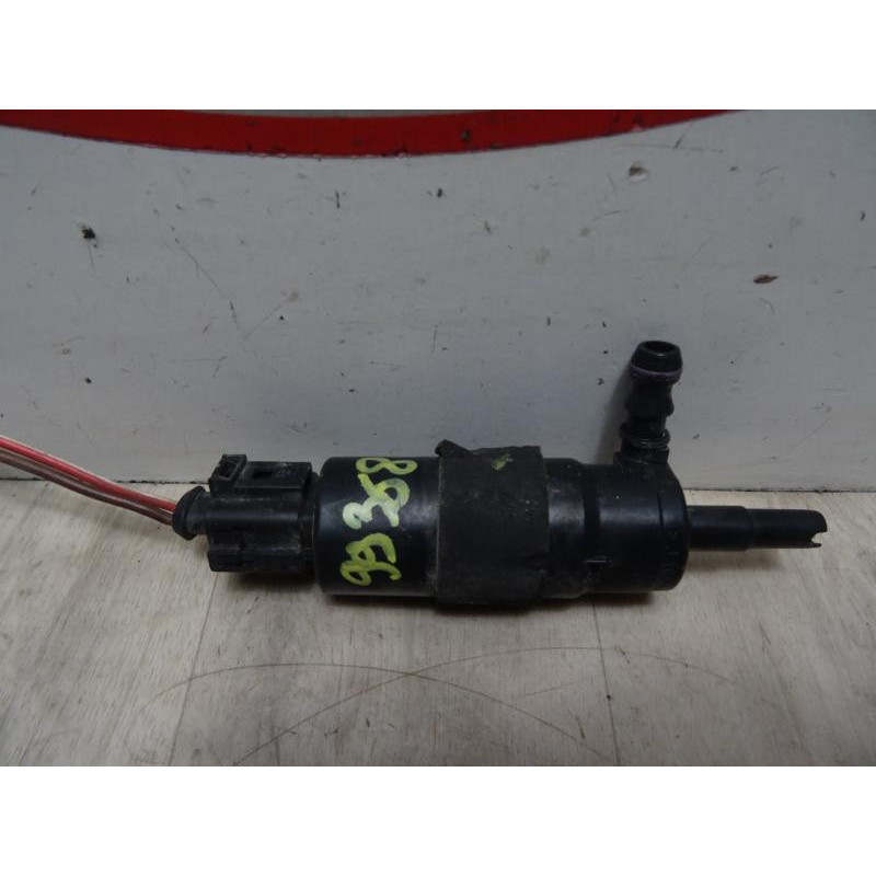 Pompe lave glace avant AUDI A6 3 AVANT PHASE 1 BREAK d’occasion