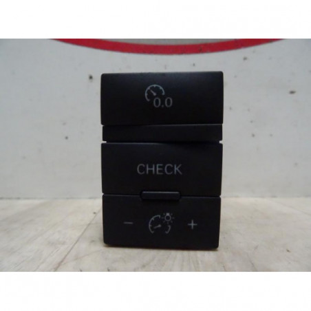Commande regulateur vitesse AUDI A6 3 AVANT PHASE 1 BREAK d’occasion