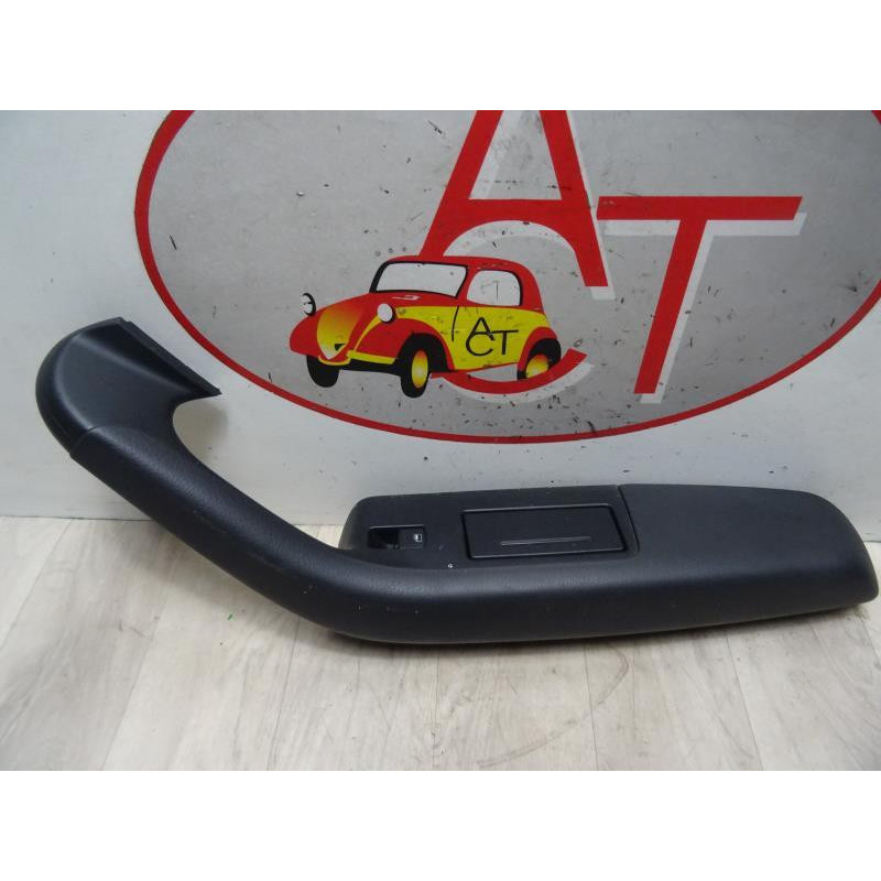 Interrupteur de leve vitre arriere droit AUDI A6 3 AVANT PHASE 1 BREAK d’occasion