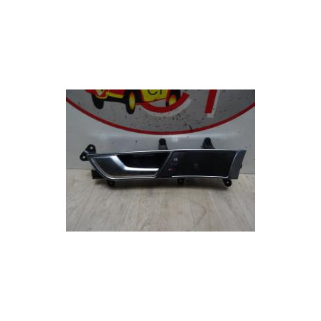 Poignee interieur avant gauche AUDI A6 3 AVANT PHASE 1 BREAK d’occasion