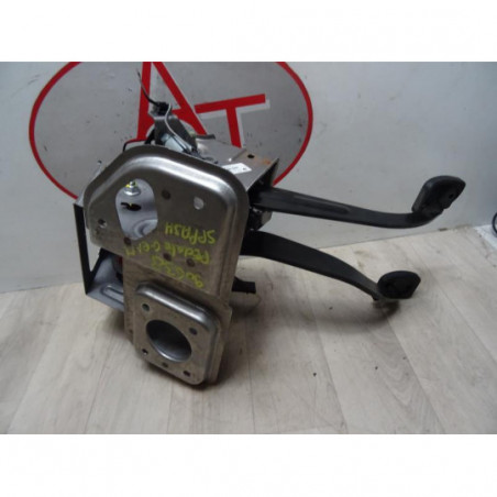 Pedalier SUZUKI SPLASH d’occasion