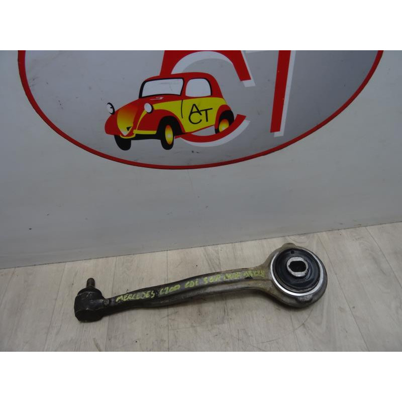 Bras oscillant avant droit MERCEDES C 200 CDI - 115 d’occasion
