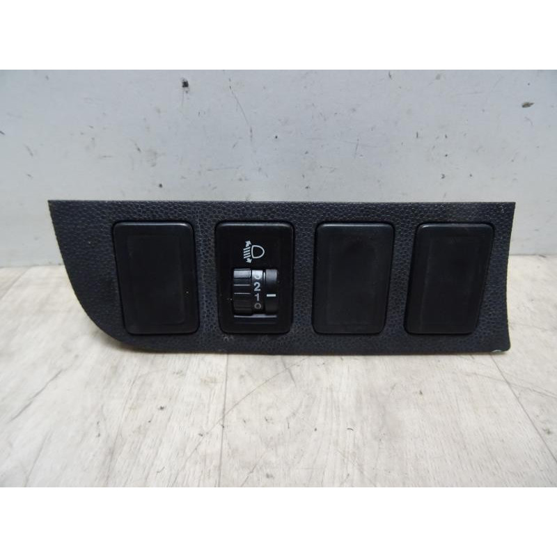 Commande de reglage hauteur de phare SUZUKI SPLASH d’occasion