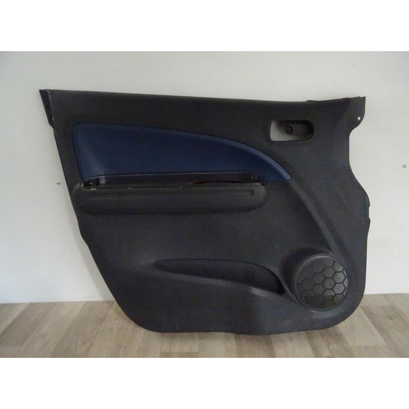 Panneau de porte avant gauche SUZUKI SPLASH d’occasion