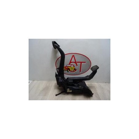 Pedalier MERCEDES C 200 CDI - 115 d’occasion