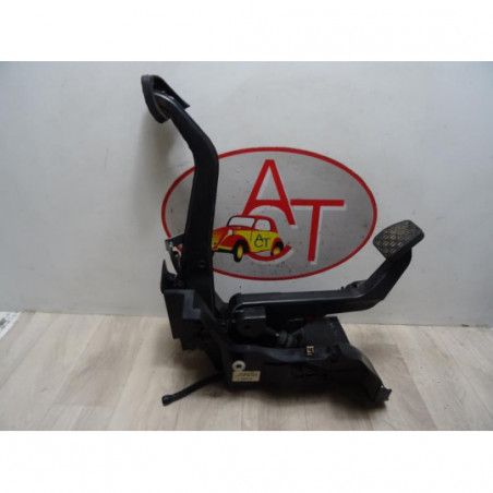 Pedalier MERCEDES C 200 CDI - 115 d’occasion