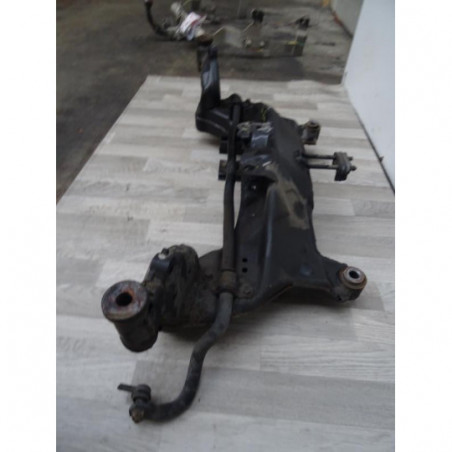Berceau avant NISSAN PRIMERA 4 d’occasion