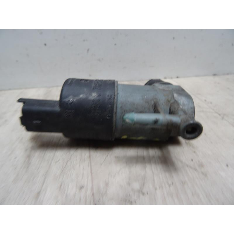 Pompe lave glace avant DACIA LOGAN 1 PHASE 1 d’occasion