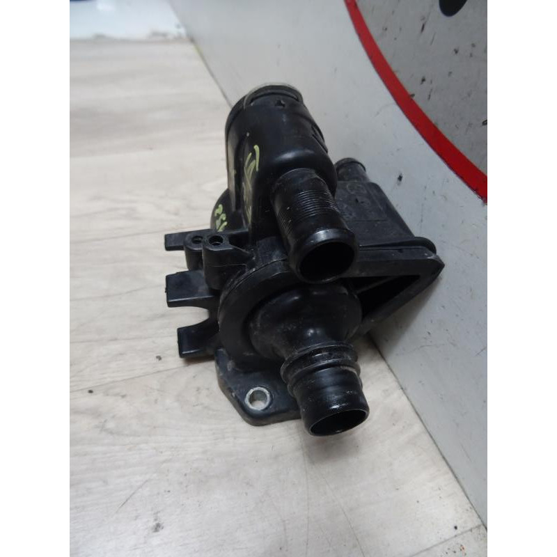 Boitier eau FORD FIESTA 6 PHASE 1 d’occasion
