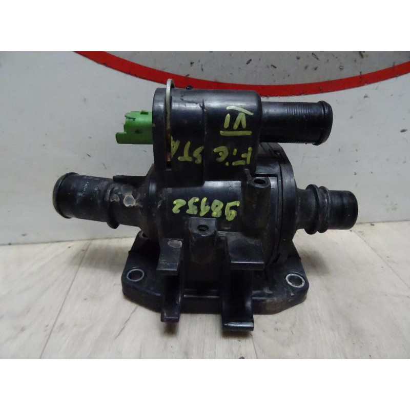 Boitier eau FORD FIESTA 6 PHASE 1 d’occasion