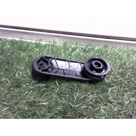 Manivelle de leve vitre RENAULT CLIO IV d’occasion