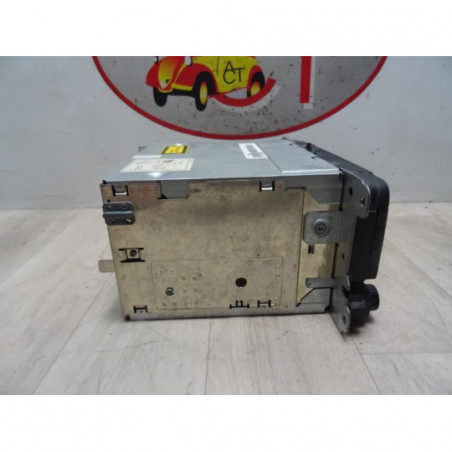 Autoradio d'origine VOLKSWAGEN TOURAN 1 PHASE 1 d’occasion