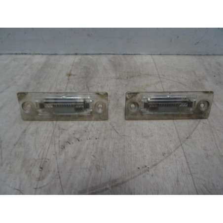 Eclairage de plaque VOLKSWAGEN TOURAN 1 PHASE 1 d’occasion