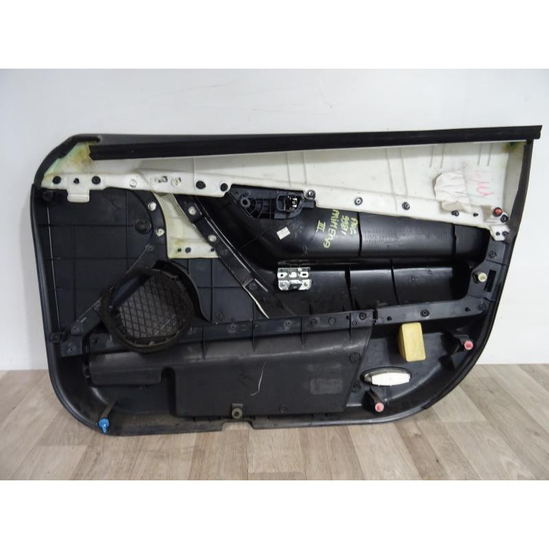 Panneau de porte avant gauche NISSAN PRIMERA 4 d’occasion