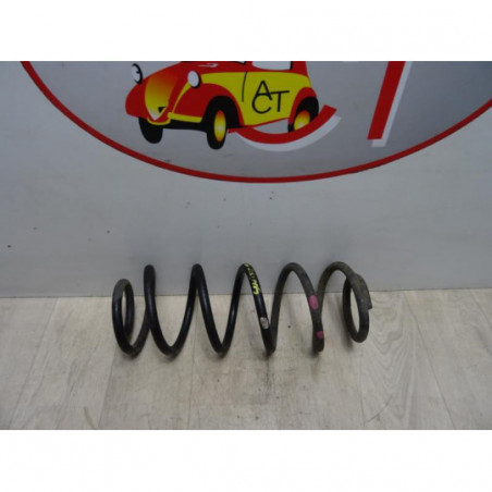 Ressort de suspension arriere droit SUZUKI SWIFT 3 d’occasion