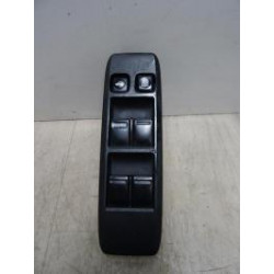 Interrupteur de leve vitre (Bloc complet) NISSAN PRIMERA 4 d’occasion