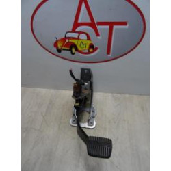 Pedalier de frein NISSAN PRIMERA 4 d’occasion