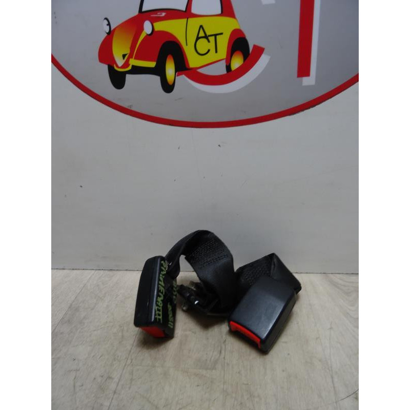 Attache ceinture arriere centrale NISSAN PRIMERA 4 d’occasion