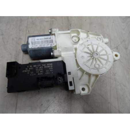 Mot. leve vitre avant droit PEUGEOT 407 PHASE 1 d’occasion