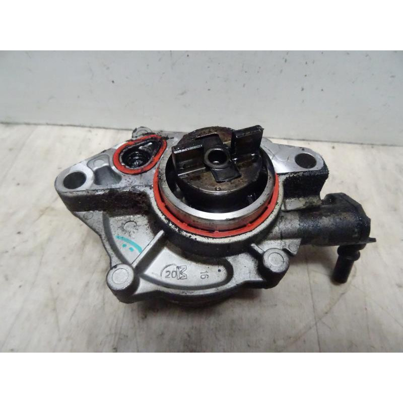 Pompe à vide PEUGEOT 207 PHASE 1 d’occasion