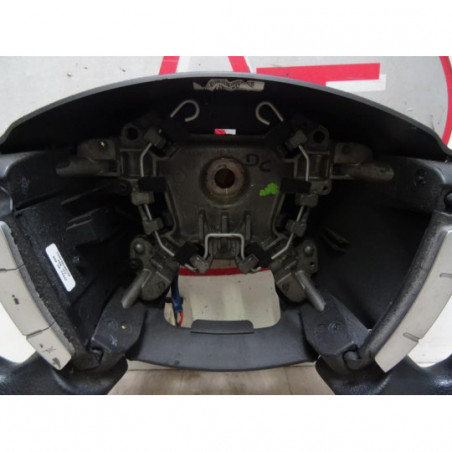 Volant NISSAN PRIMERA 4 d’occasion