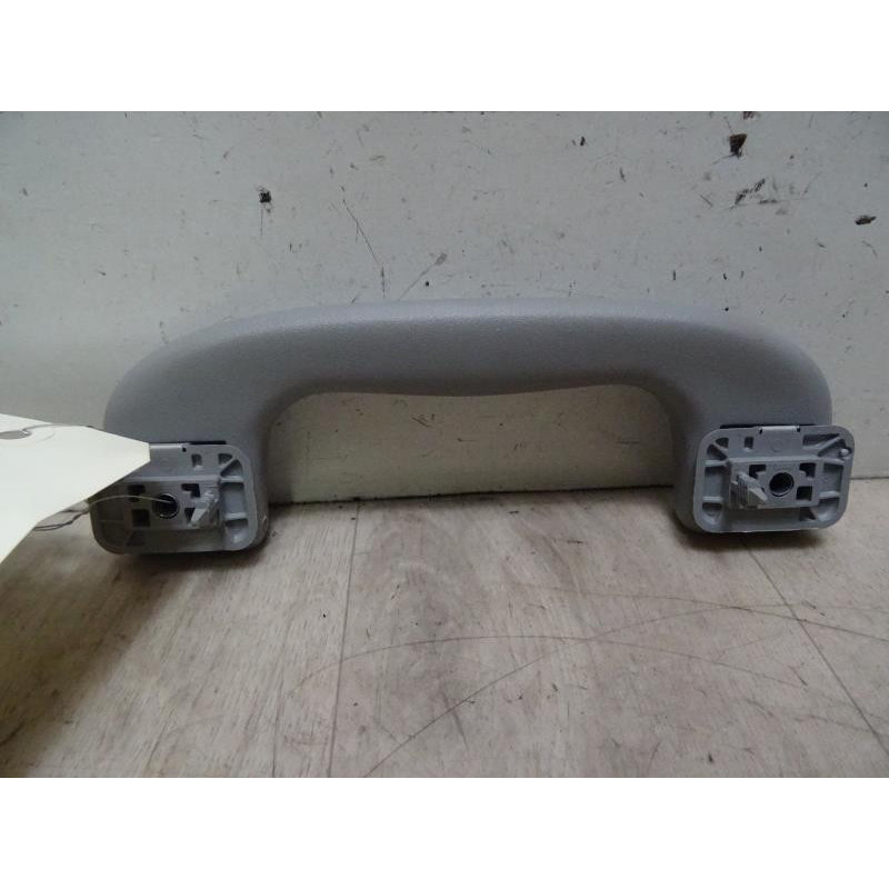 Poignee de maintien avant droit OPEL CORSA D PHASE 1 d’occasion