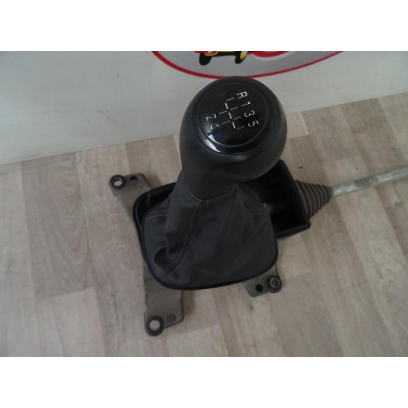 Levier de vitesses OPEL CORSA D PHASE 1 d’occasion
