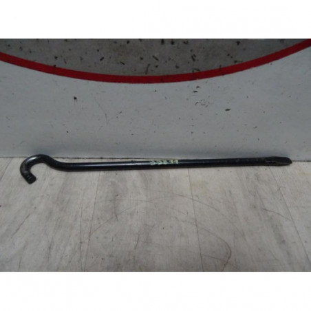 Crochet panier roue secours NISSAN PRIMERA 4 d’occasion